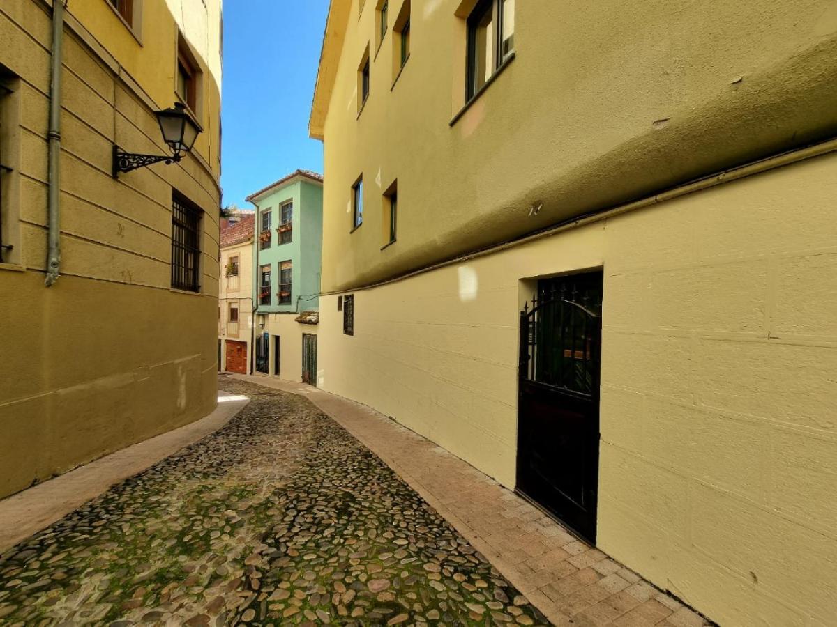 A 2 Min De La Catedral Apartment Oviedo Exterior foto